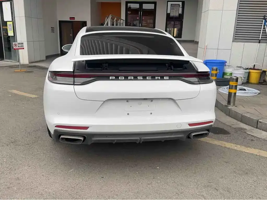 Porsche Panamera 2023 из CN, фото 2