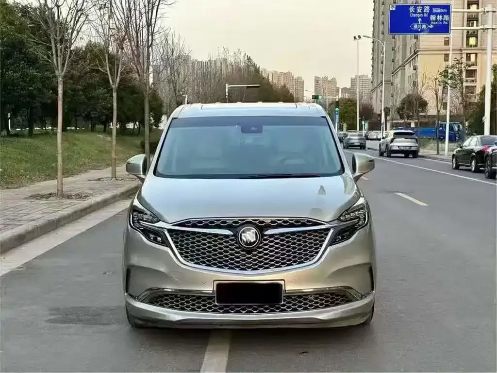 Buick GL8 2022 из CN, фото 1