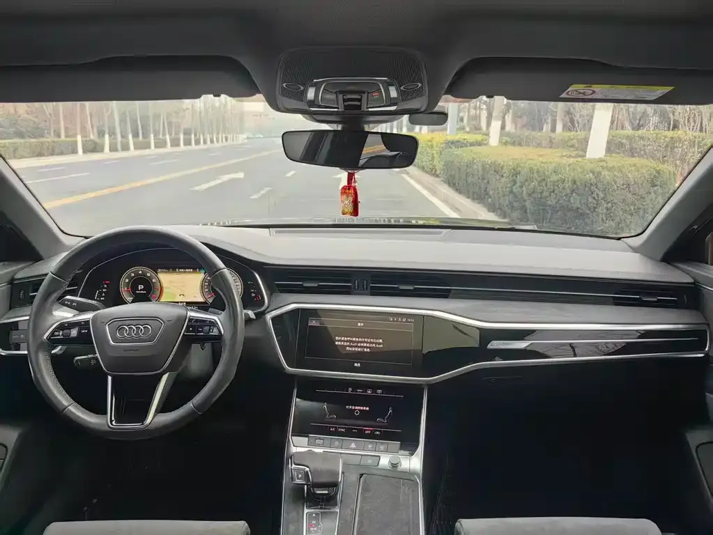 Audi A6L 2022 из CN, фото 2