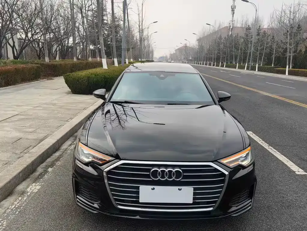 Audi A6L 2022 из CN, фото 9