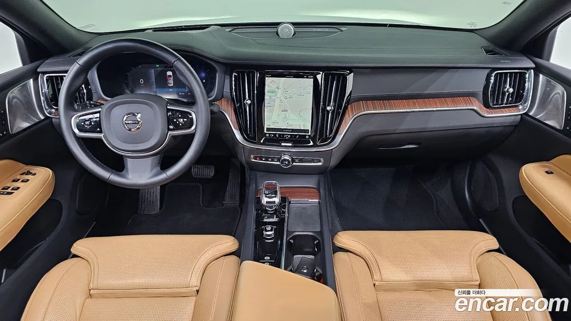 Volvo S60 2025 из KR, фото 9