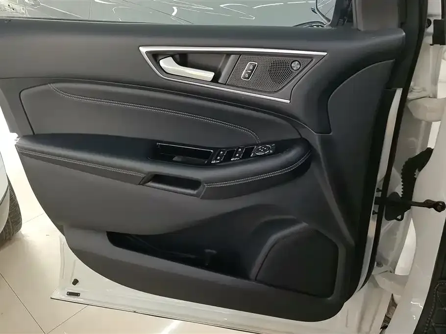 Ford Edge 2021 из CN, фото 9