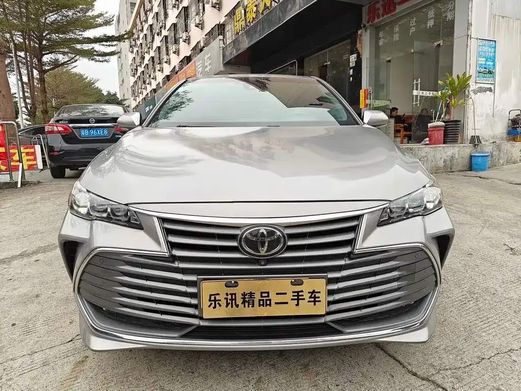 Toyota Avalon 2021 из CN, фото 1