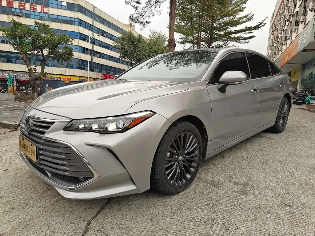 Toyota Avalon 2021 из CN, фото 9