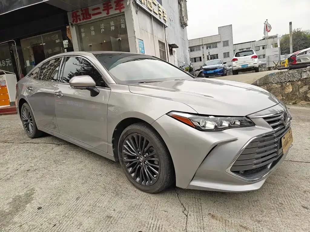 Toyota Avalon 2021 из CN, фото 7
