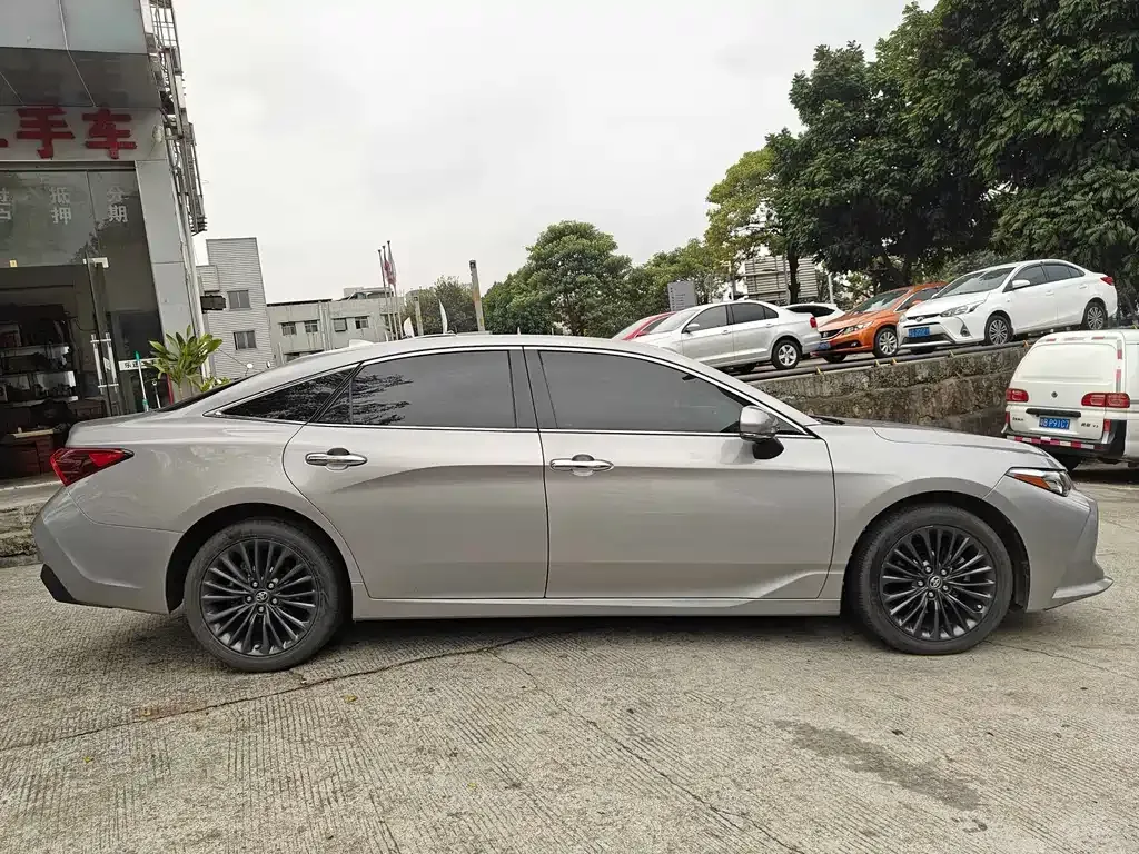 Toyota Avalon 2021 из CN, фото 5