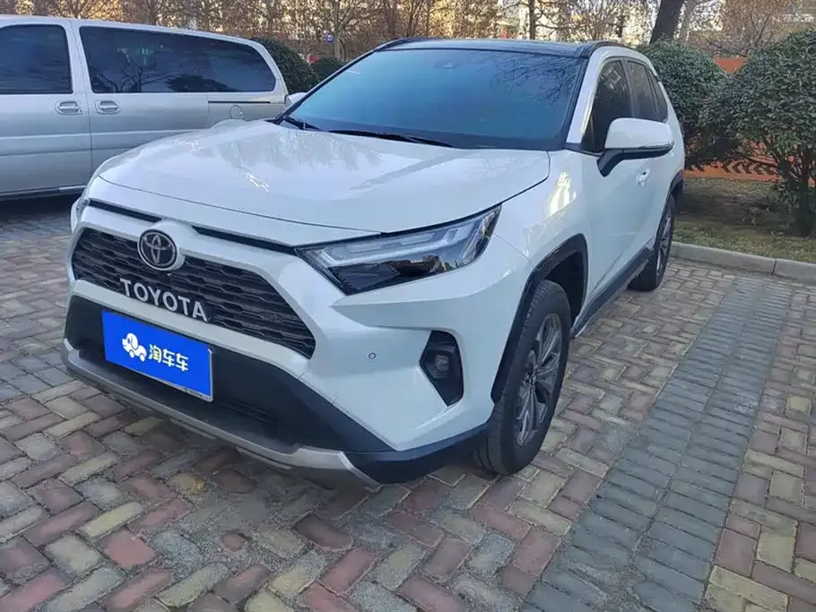 Toyota RAV4 2025 из CN, фото 1