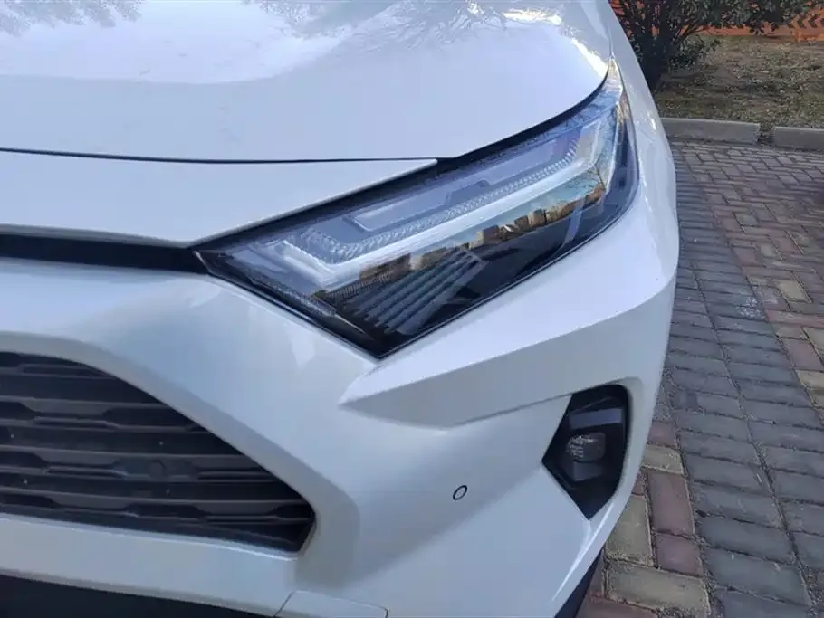 Toyota RAV4 2025 из CN, фото 6