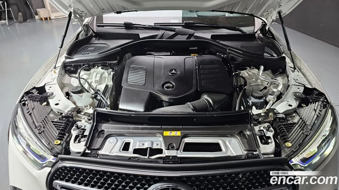 Mercedes-Benz GLC-Class 2025 из KR, фото 7