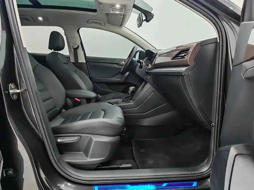 Volkswagen Tharu 2021 из CN, фото 10