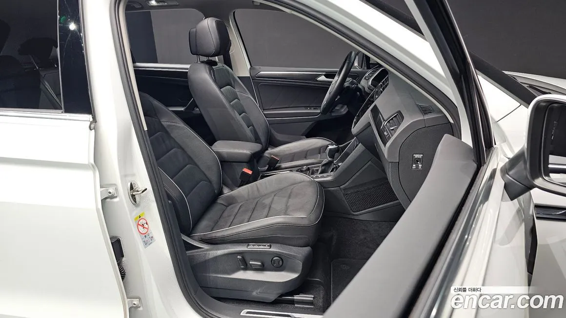 Volkswagen Tiguan 2023 из KR, фото 10