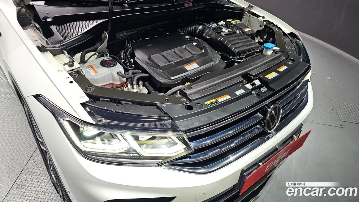 Volkswagen Tiguan 2023 из KR, фото 9