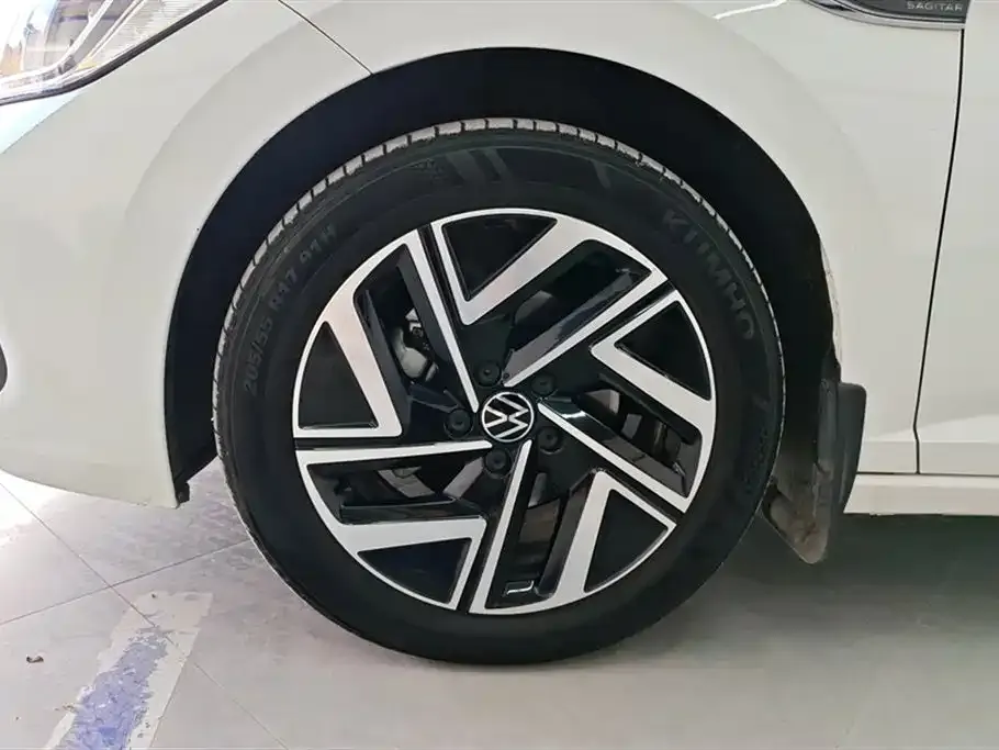 Volkswagen Sagitar 2024 из CN, фото 3