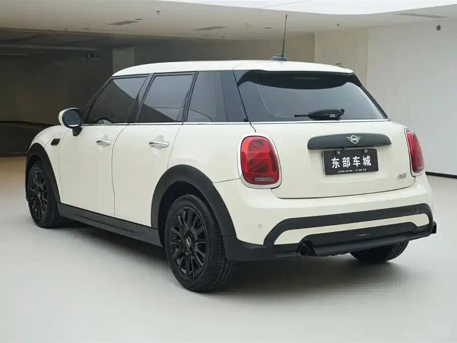 MINI Cooper (3-door) 2021 из CN, фото 2