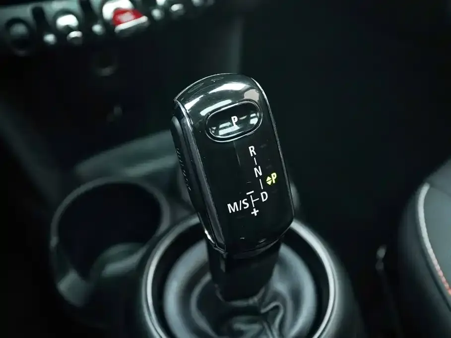 MINI Cooper (3-door) 2021 из CN, фото 6