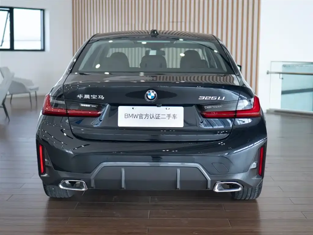 BMW 3 Series 2024 из CN, фото 9