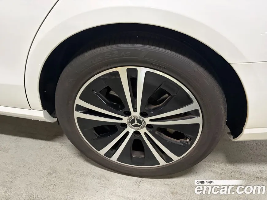 Mercedes-Benz E-Class 2021 из KR, фото 4