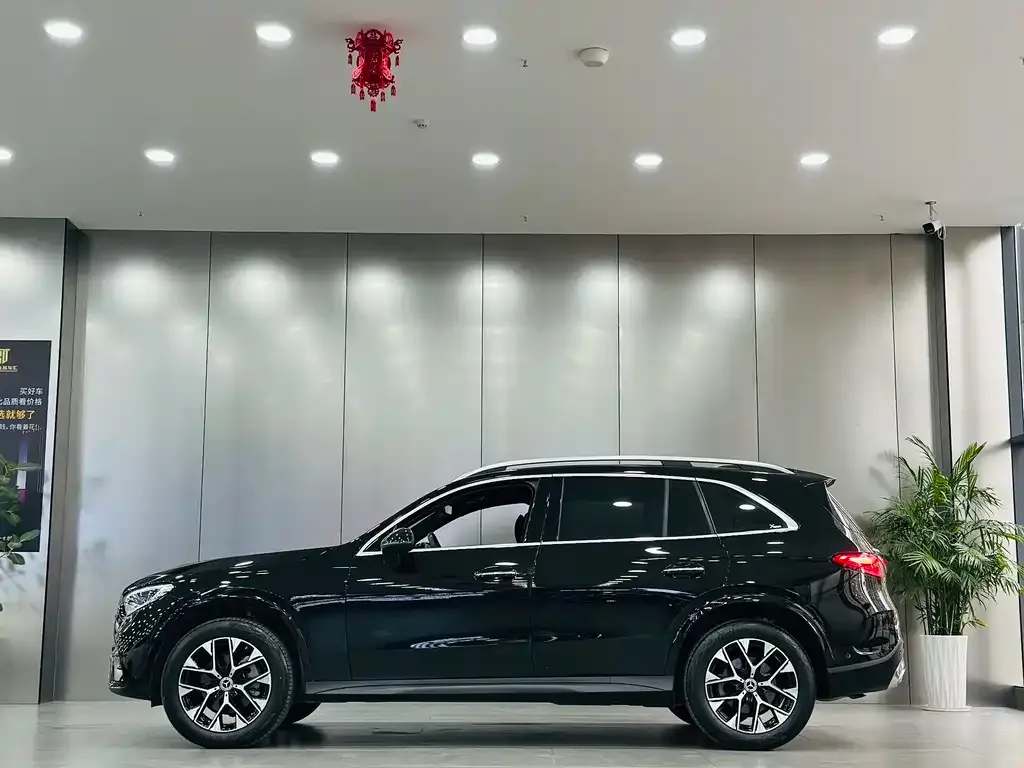Mercedes-Benz GLC 2023 из CN, фото 8