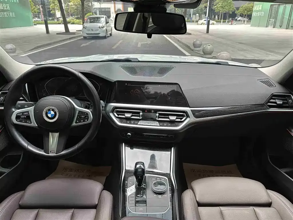 BMW 3 Series 2021 из CN, фото 7