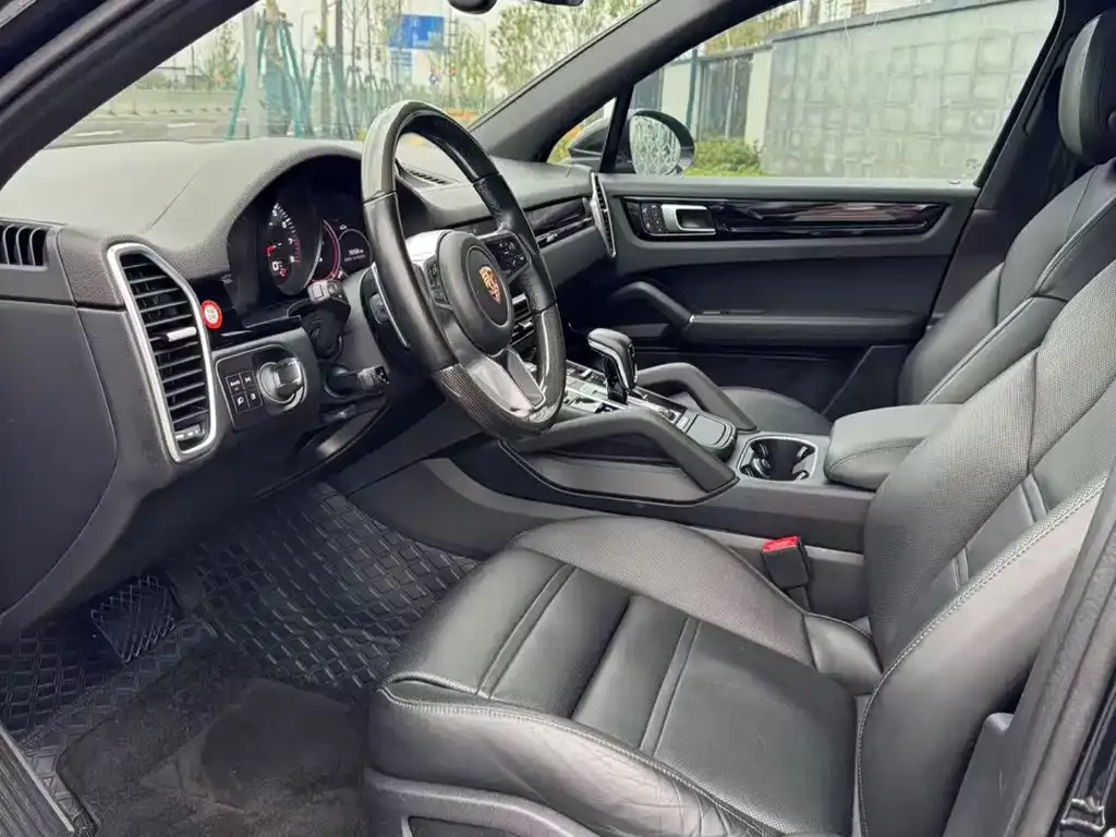 Porsche Cayenne 2022 из CN, фото 3