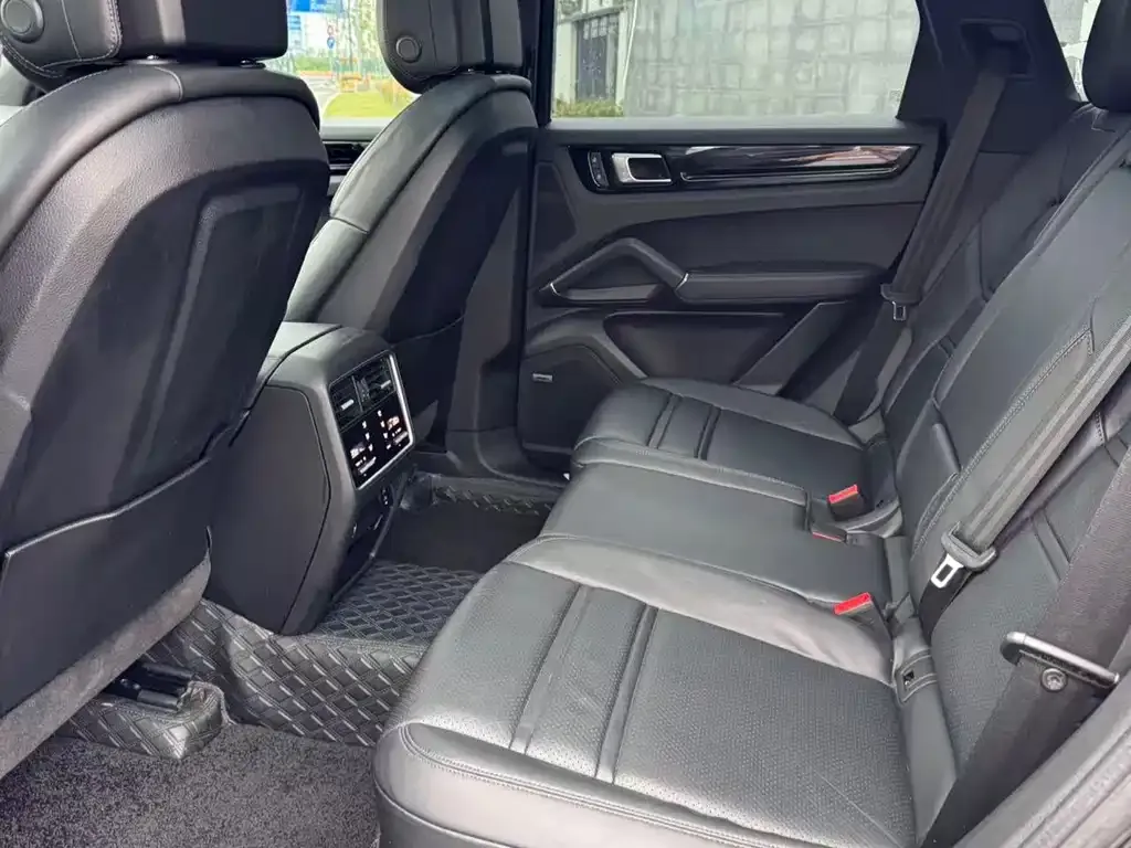 Porsche Cayenne 2022 из CN, фото 4