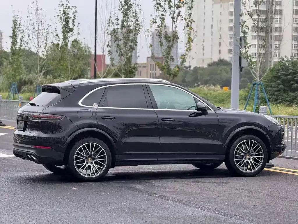 Porsche Cayenne 2022 из CN, фото 8