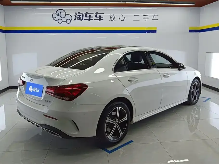 Mercedes-Benz A-Class 2023 из CN, фото 5