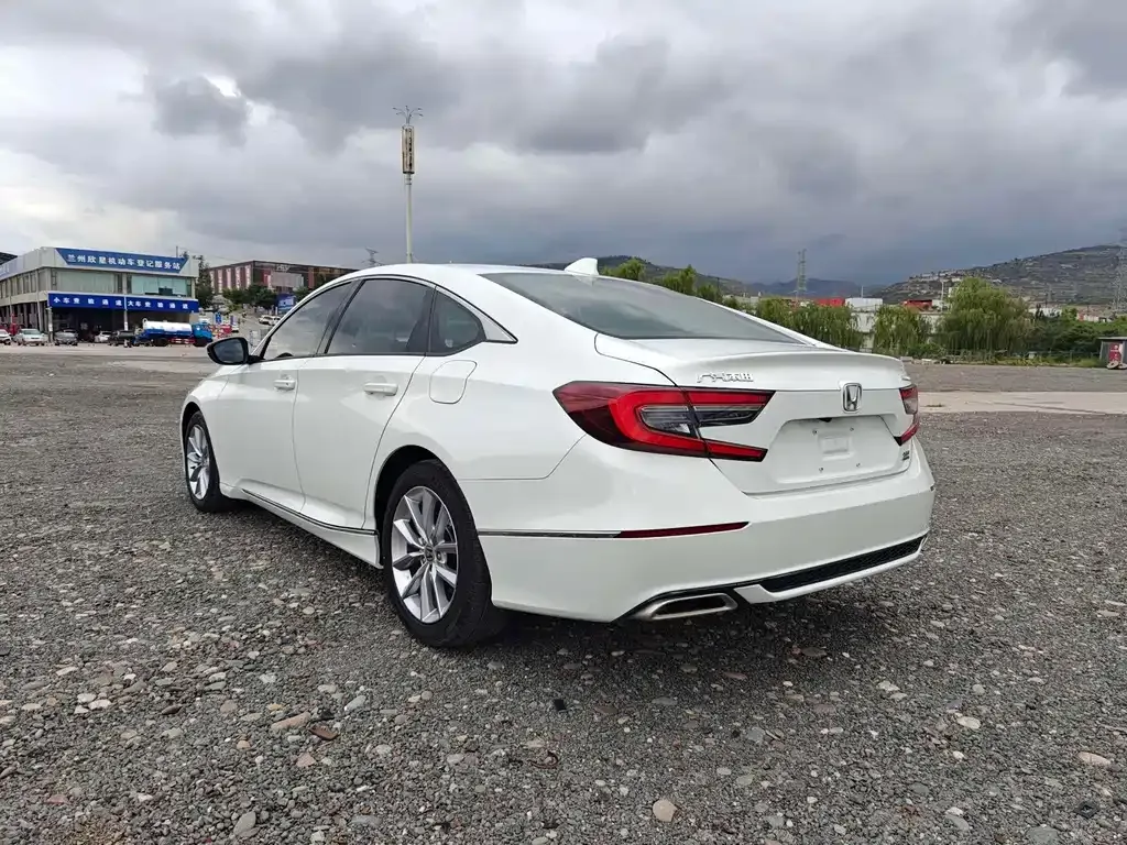 Honda Accord 2021 из CN, фото 2