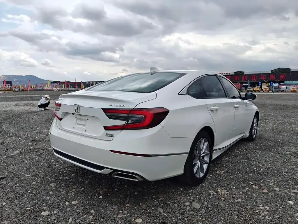 Honda Accord 2021 из CN, фото 3