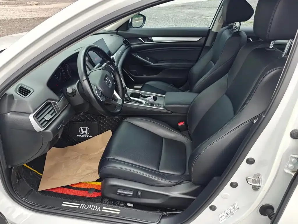 Honda Accord 2021 из CN, фото 8