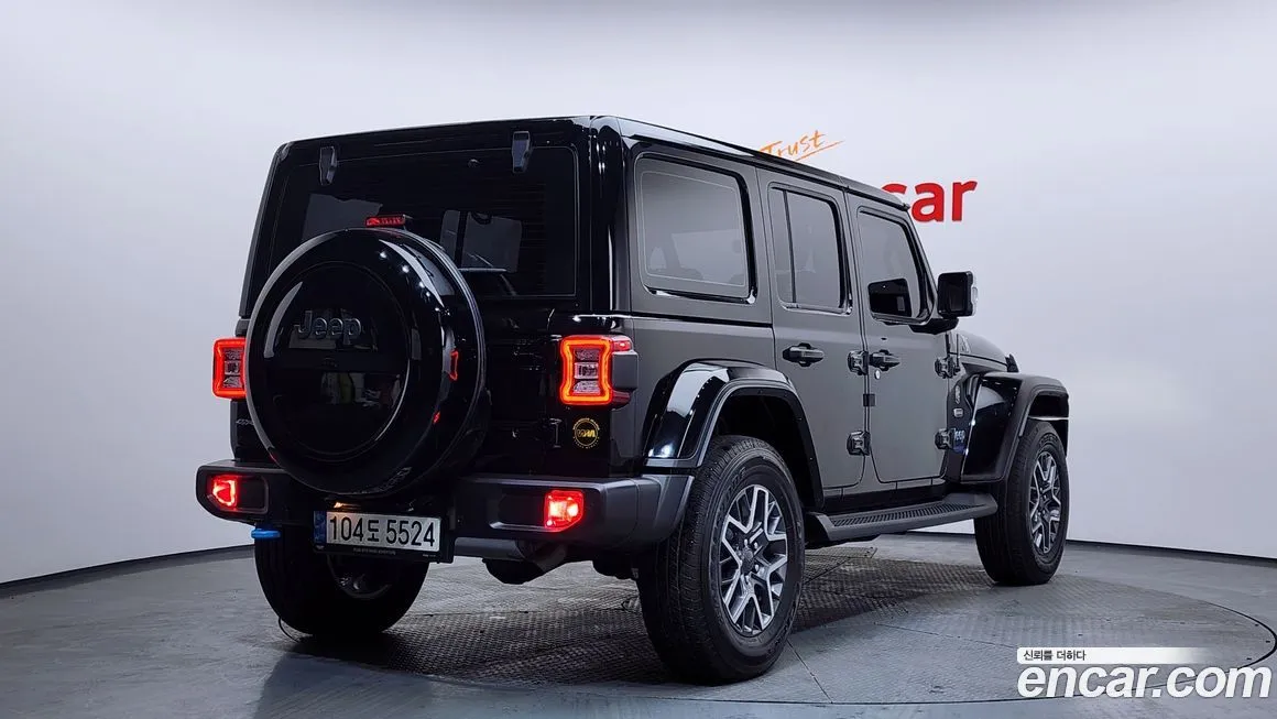 Jeep Wrangler 2022 из KR, фото 8