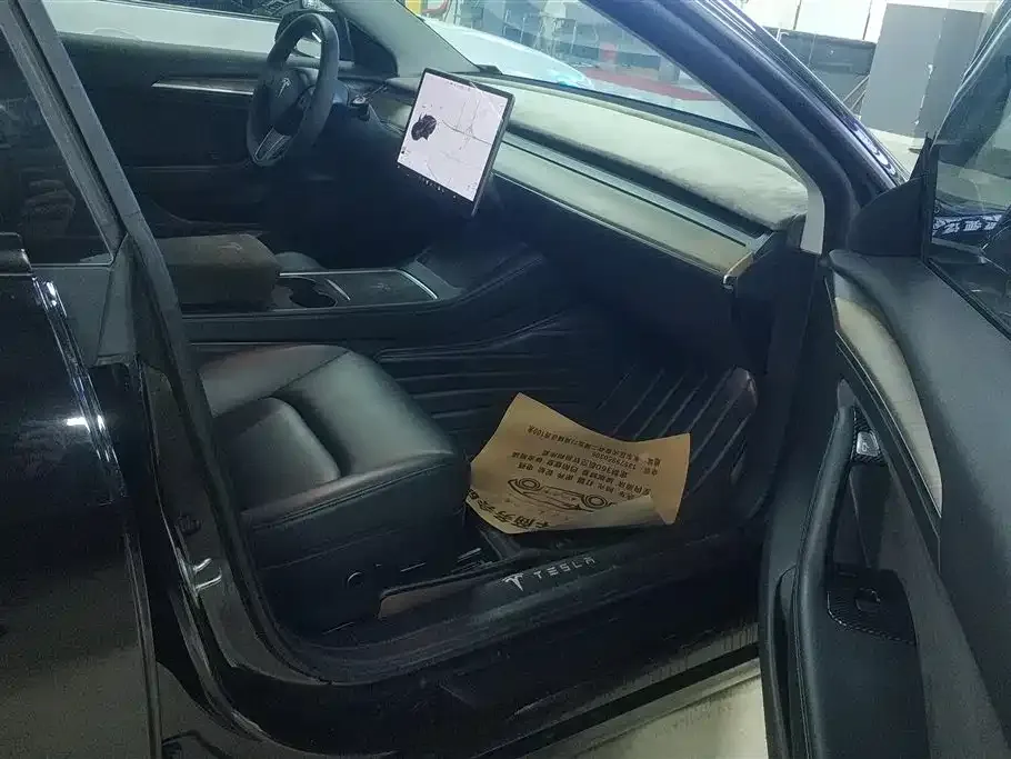 Tesla Model 3 2021 из CN, фото 10