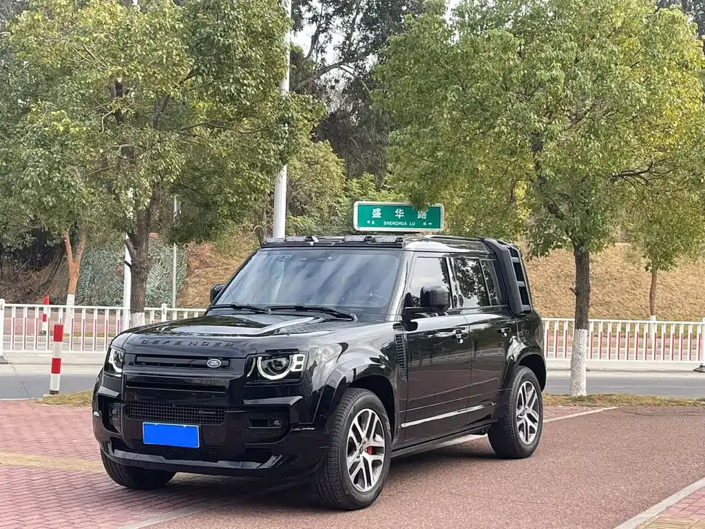 Land Rover Defender 2023 из CN, фото 1