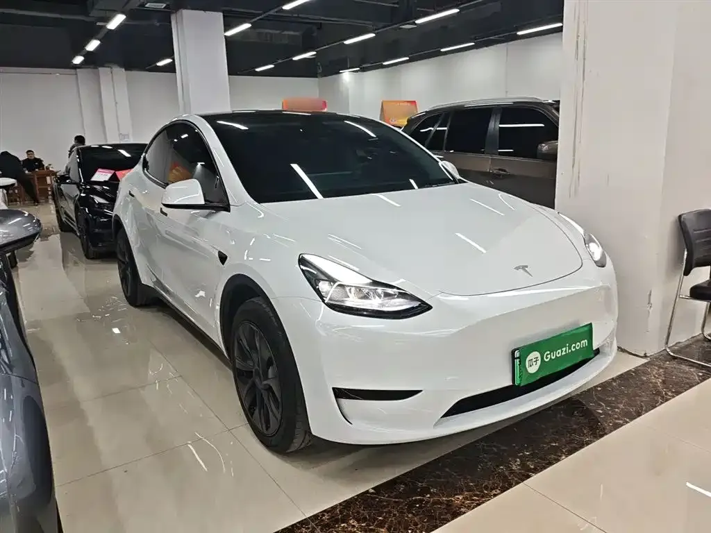 Tesla Model Y 2024 из CN, фото 7