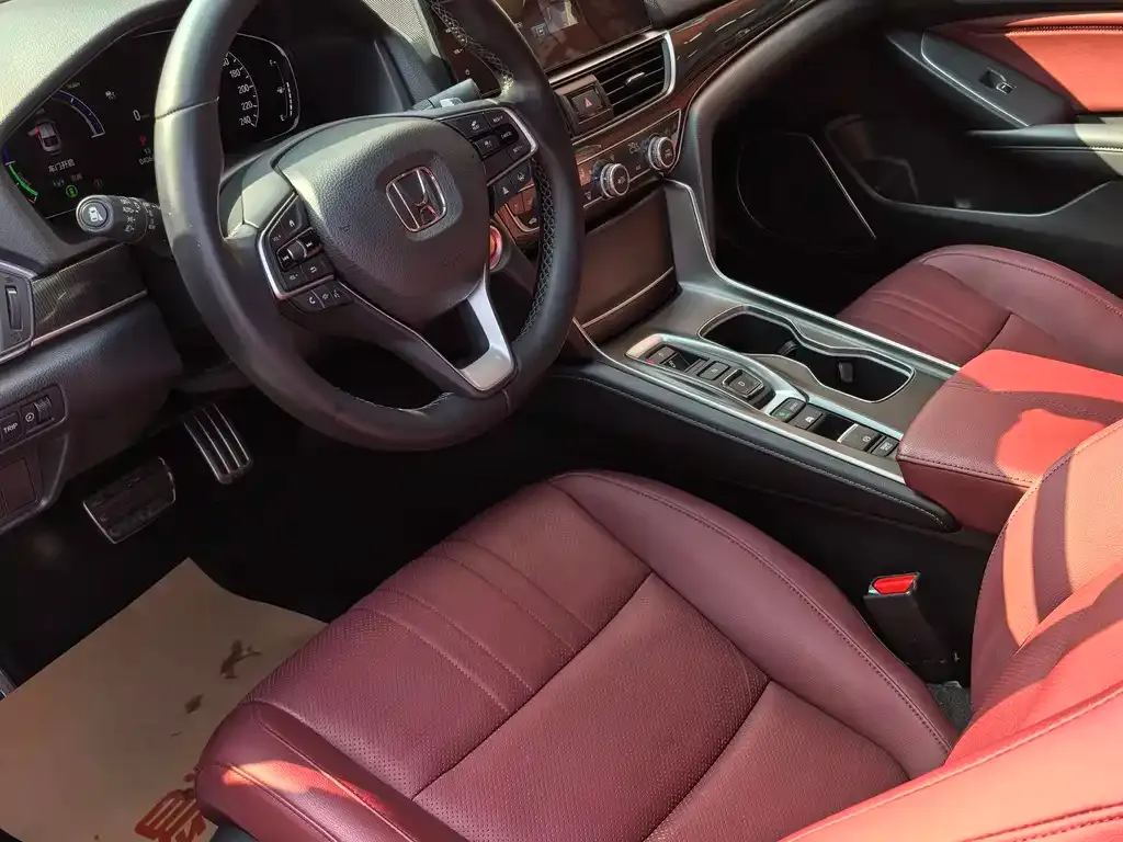 Honda Accord 2023 из CN, фото 6