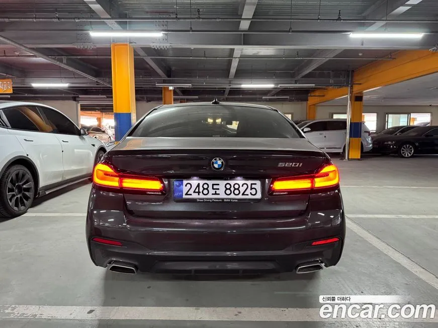 BMW 5-Series 2023 из KR, фото 10