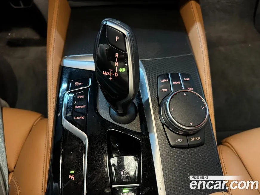 BMW 5-Series 2023 из KR, фото 4