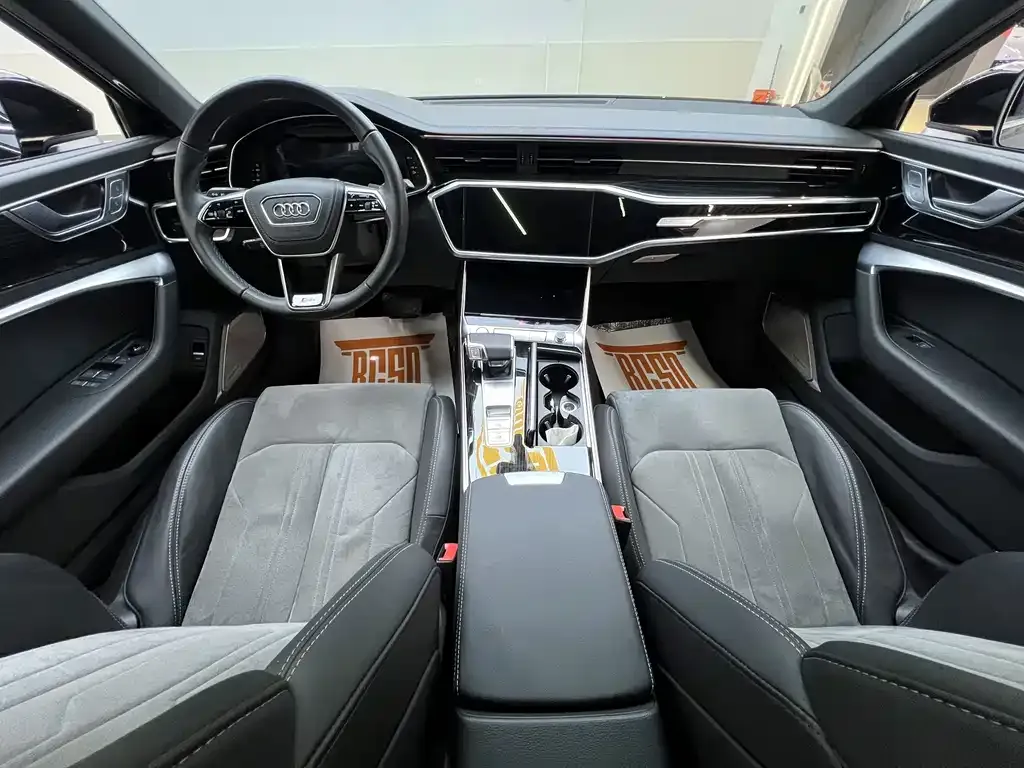 Audi A6L 2024 из CN, фото 3