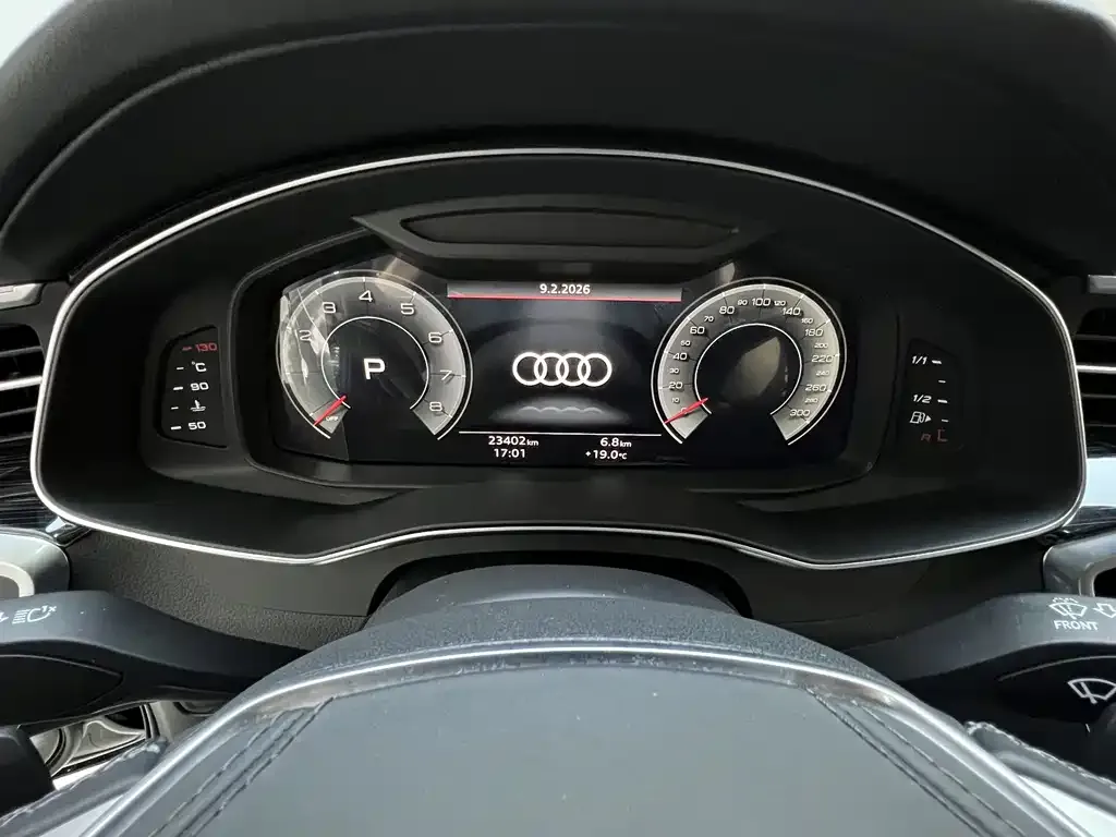Audi A6L 2024 из CN, фото 9