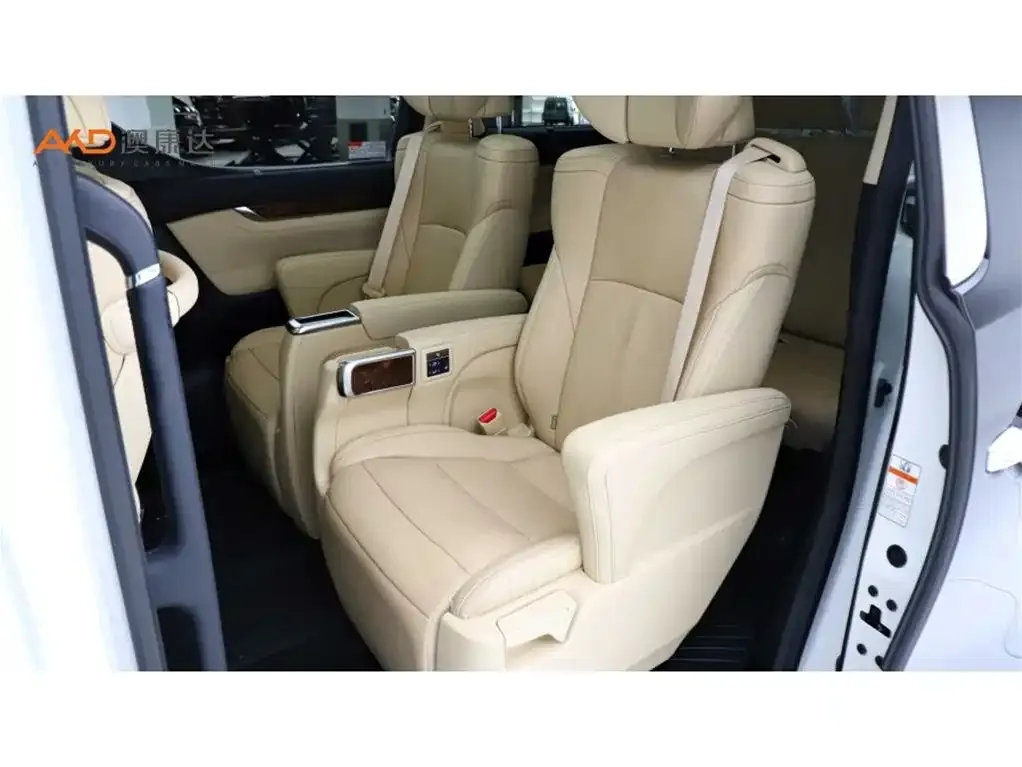 Toyota Alphard 2021 из CN, фото 6