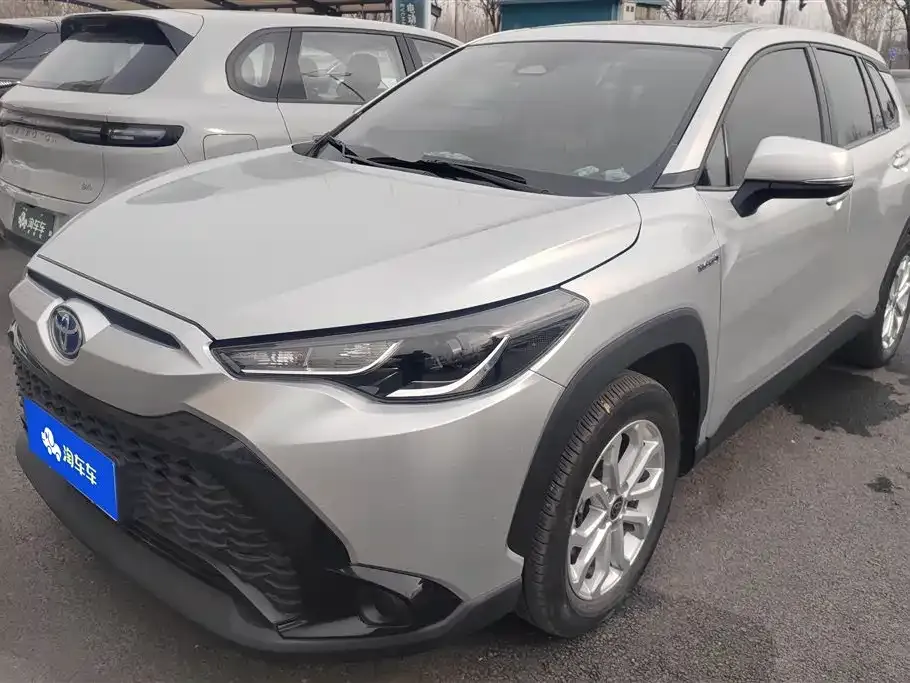 Toyota Frontlander 2023 из CN, фото 1