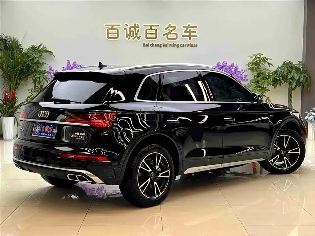 Audi Q5L 2024 из CN, фото 6