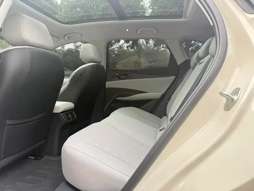 BYD Seal 06 DM-i Touring Edition 2025 из CN, фото 5