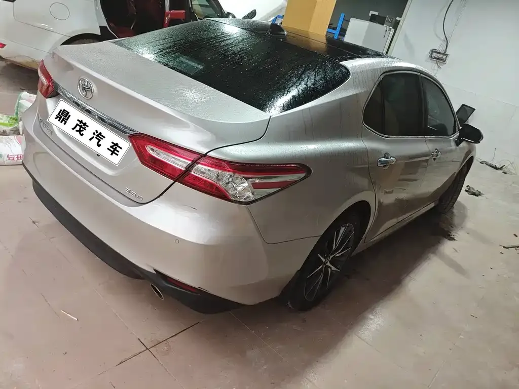 Toyota Camry 2021 из CN, фото 8