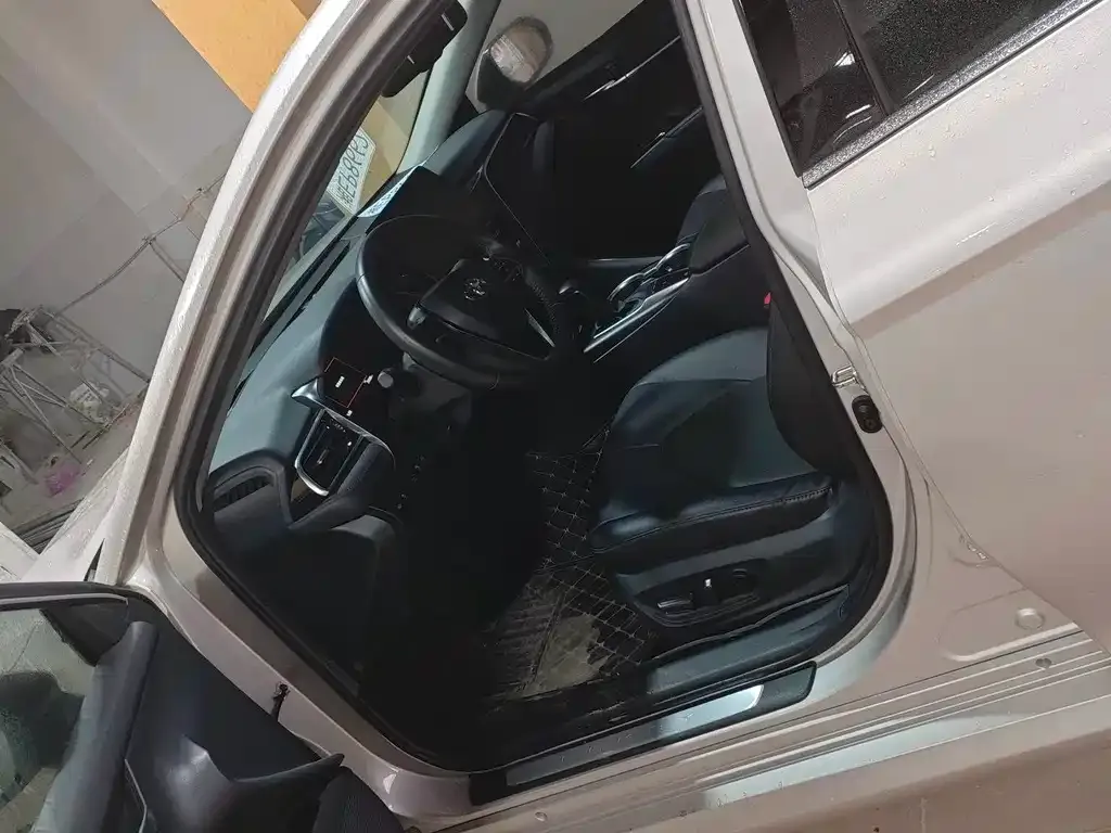 Toyota Camry 2021 из CN, фото 7
