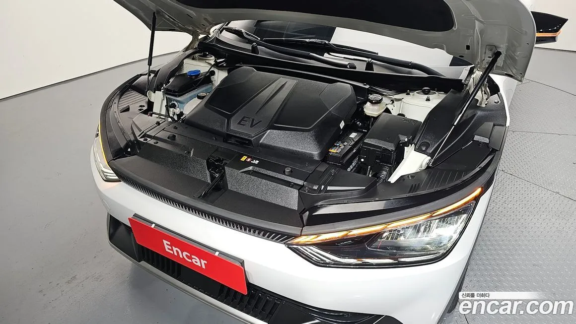 Kia EV6 2022 из KR, фото 10
