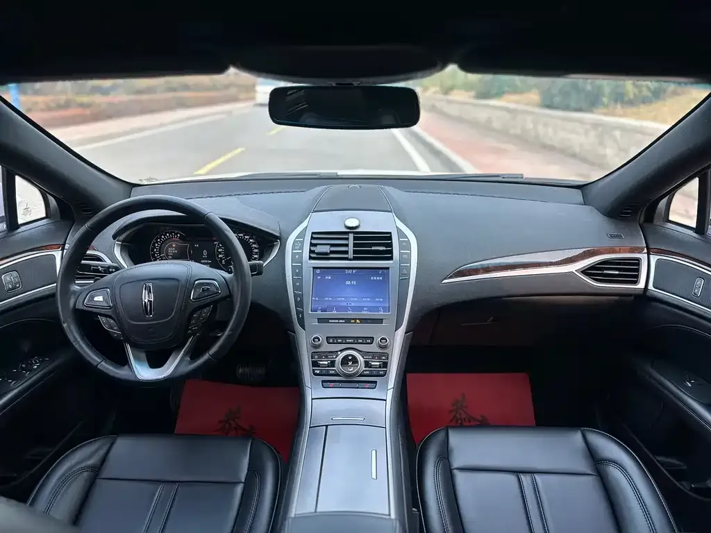 Lincoln MKZ 2021 из CN, фото 2