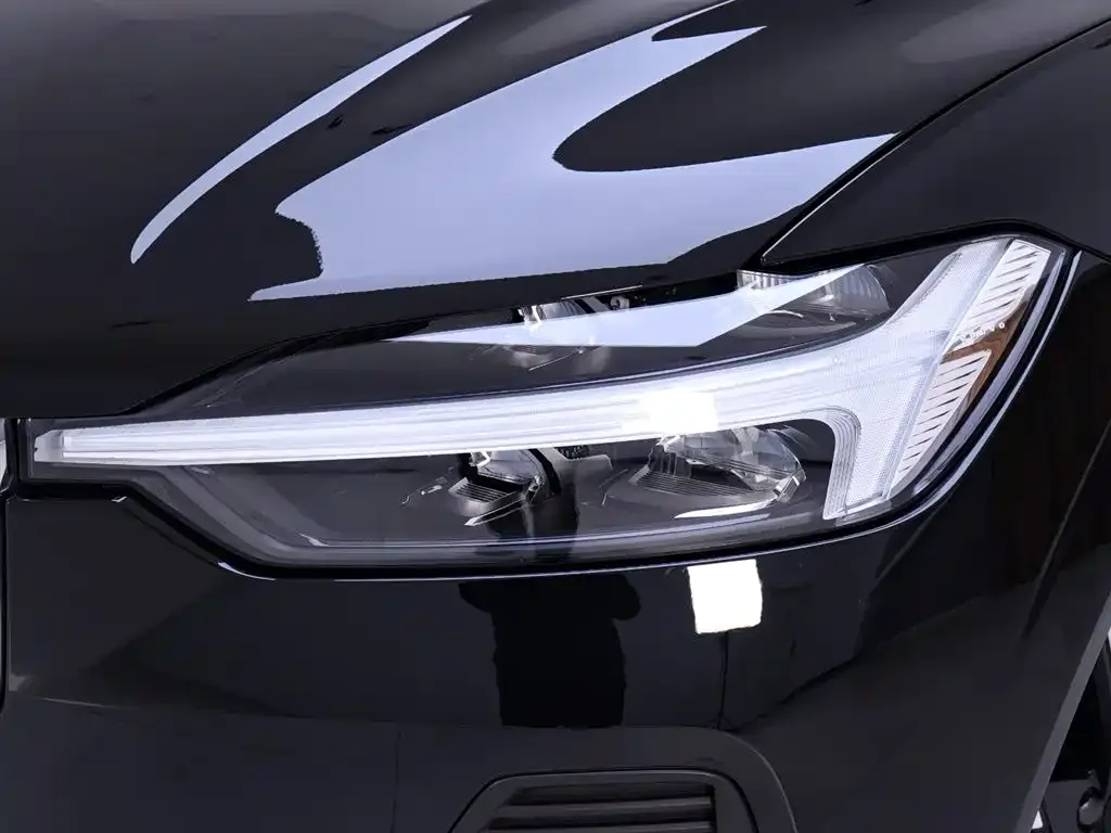 Volvo XC60 2025 из CN, фото 5