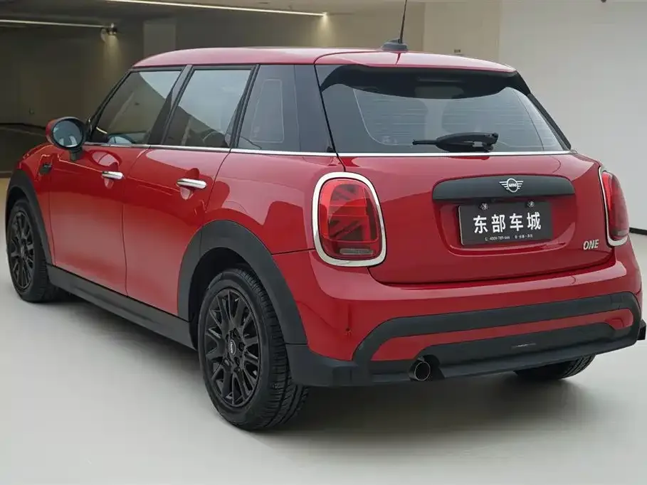 MINI Cooper (3-door) 2023 из CN, фото 6