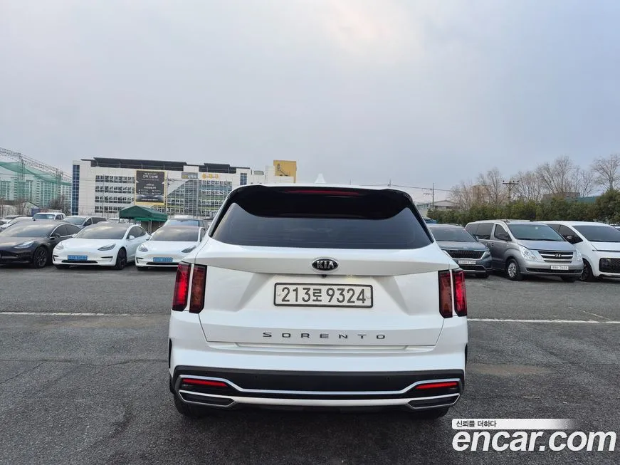 Kia Sorento — фото 3